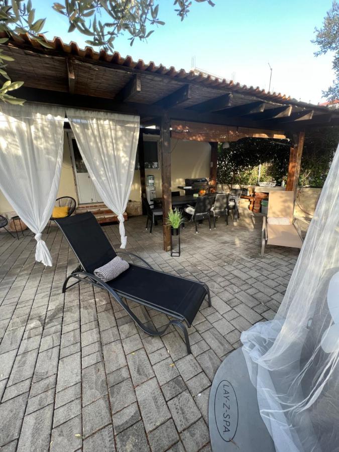 Mia Mobile Home With Jacuzzi Ждрелац Экстерьер фото